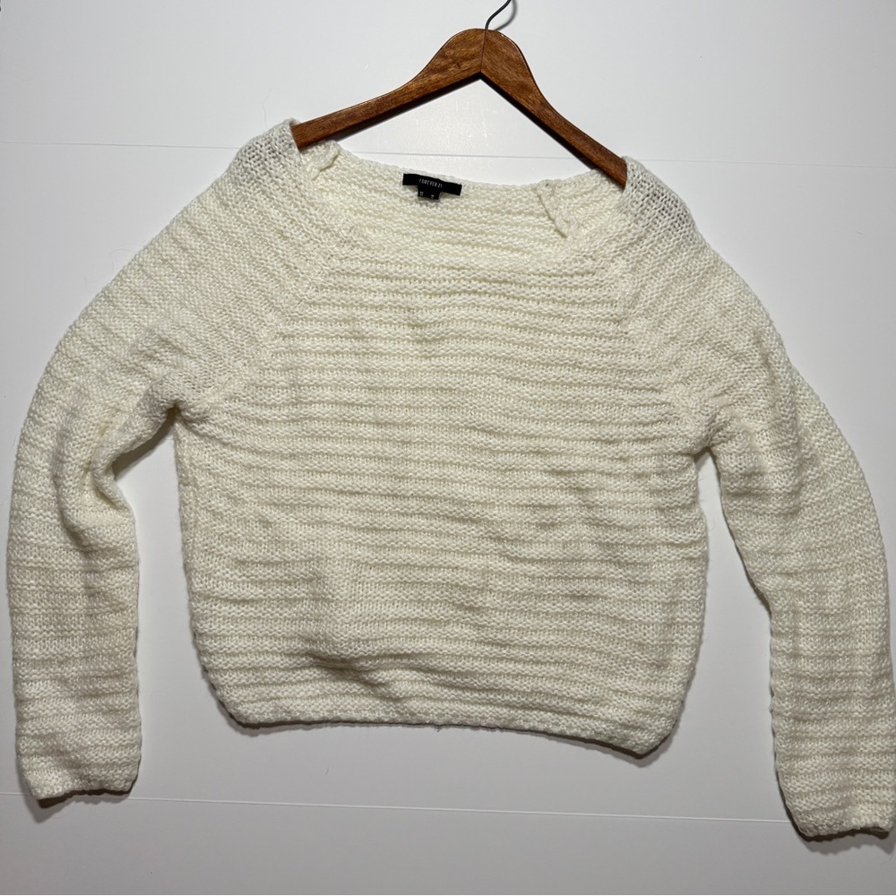 Forever 21 Women's Knit Long Sleeve Sweater Soft and Cute White, Size M